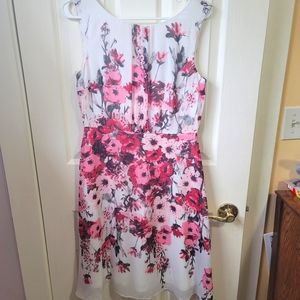 Sleeveless A-line dress